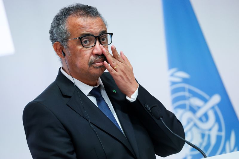 &copy; Reuters. Diretor-geral da OMS, Tedros Adhanom Ghebreyesus, durante entrevista coletiva em Lyon
27/09/2021 REUTERS/Denis Balibouse 