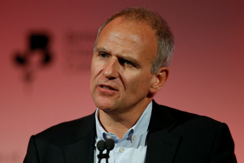 &copy; Reuters. FILE PHOTO: Dave Lewis, Tesco CEO, speaks at the the British Chamber of Commerce annual conference in London, Britain, March 28, 2019. REUTERS/Peter Nicholls