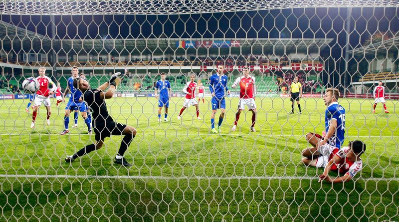 &copy; Reuters. كريستيان نورجارد يسجل الهدف الثالث لمنتخب الدنمرك في مباراتها أمام  مولدوفا في المجموعة السادسة بتصفيات كأس العالم 2022 لكرة القدم يوم السبت.