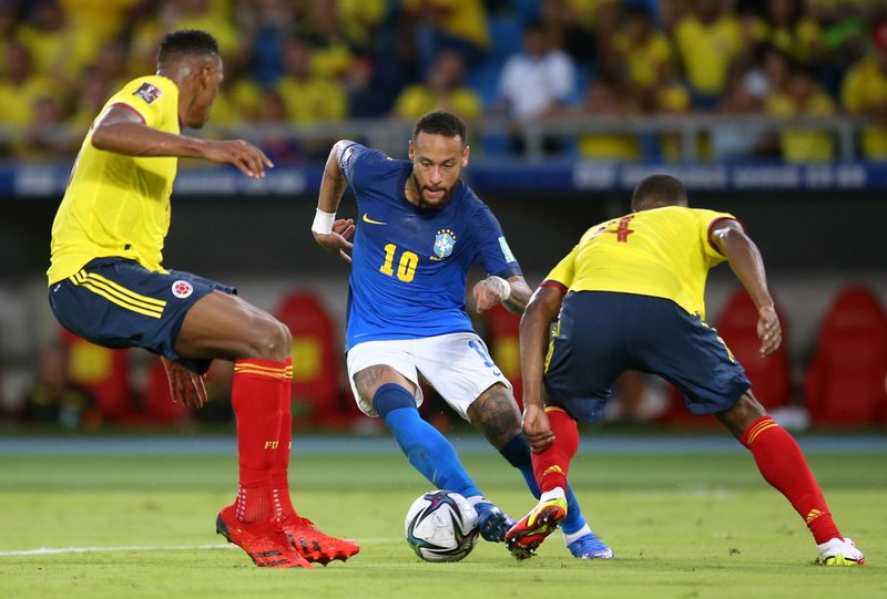 Colômbia encerra sequência de vitórias do Brasil em empate por 0 x 0