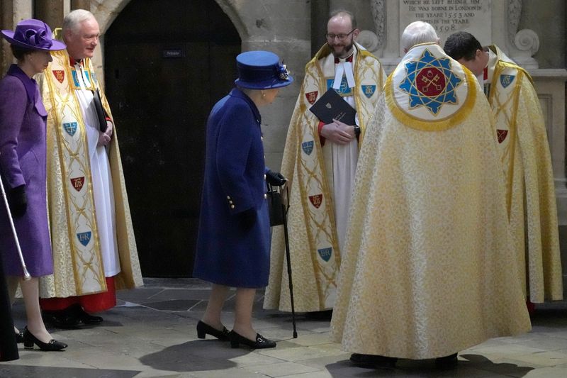 &copy; Reuters. Britain's Queen Elizabeth, arrives to attend a Service of Thanksgiving to mark the Centenary of the Royal British Legion at Westminster Abbey, in London, Britain, October 12, 2021. Frank Augstein/Pool via REUTERS