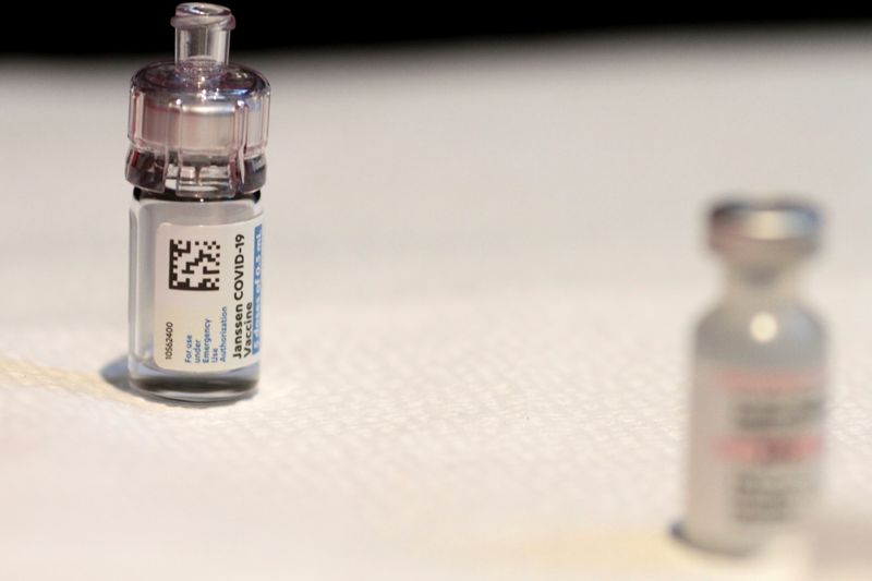 © Reuters. FILE PHOTO: A vial of Johnson & Johnson's Janssen coronavirus disease (COVID-19) vaccine is seen during a vaccination event hosted by Miami - Dade County and Miami Heat, at FTX Arena in Miami, Florida, U.S., August 5, 2021. REUTERS/Marco Bello