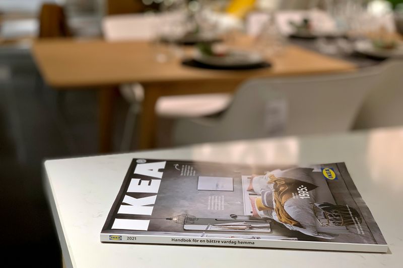 &copy; Reuters. FILE PHOTO: The 2021 catalogue is seen on a showroom kitchen counter at an IKEA store on the outskirts of Stockholm, Sweden December 5, 2020.   REUTERS/Anna Ringstrom  