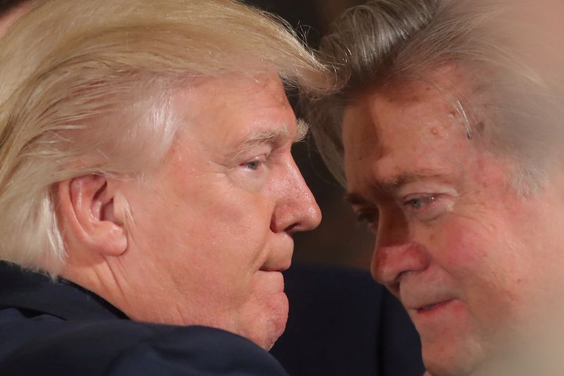 &copy; Reuters. FILE PHOTO:  U.S. President Donald Trump talks to chief strategist Steve Bannon during a swearing in ceremony for senior staff at the White House in Washington, U.S. January 22, 2017. REUTERS/Carlos Barria/FILE PHOTO