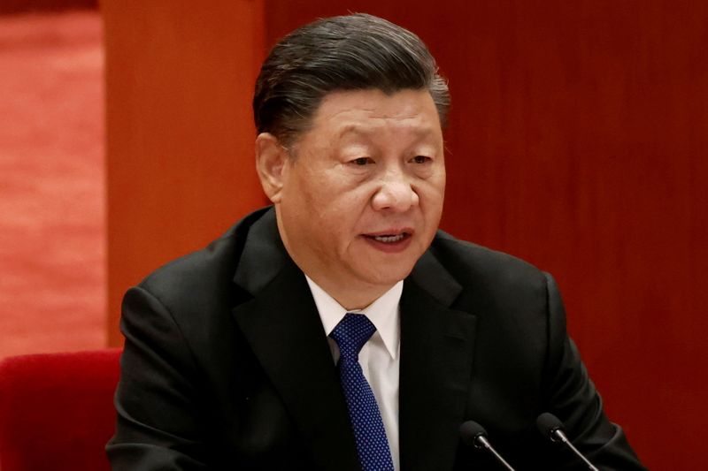 &copy; Reuters. FILE PHOTO: Chinese President Xi Jinping speaks at a meeting commemorating the 110th anniversary of Xinhai Revolution at the Great Hall of the People in Beijing, China October 9, 2021. REUTERS/Carlos Garcia Rawlins/File Photo