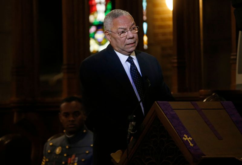 &copy; Reuters. FILE PHOTO: Former U.S. Army Four Star General and former U.S. Secretary of State Colin Powell speaks at the funeral for the late U.S. Army Four Star General H. Norman Schwarzkopf at the Cadet Chapel at the United States Military Academy at West Point, Ne