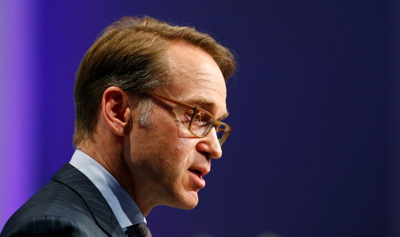 © Reuters. FILE PHOTO: German Bundesbank President Jens Weidmann attends the 29th Frankfurt European Banking Congress (EBC) at the Old Opera house in Frankfurt, Germany November 22, 2019. REUTERS/Ralph Orlowski