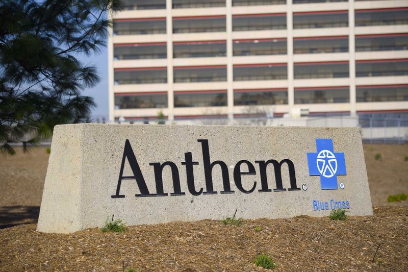 &copy; Reuters. FILE PHOTO: The office building of health insurer Anthem is seen in Los Angeles, California February 5, 2015.  REUTERS/Gus Ruelas  