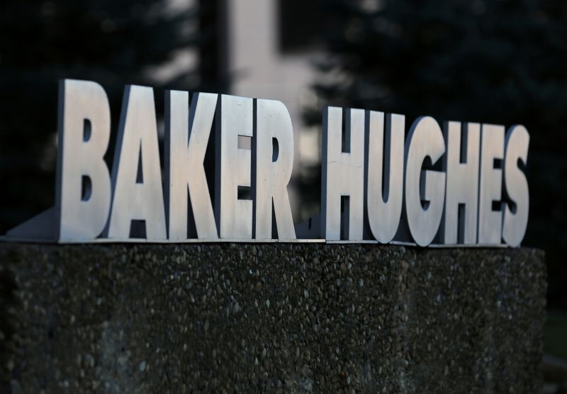 &copy; Reuters. FILE PHOTO: A Baker Hughes sign is displayed outside the oil logistics company's local office in Sherwood Park, near Edmonton, Alberta, Canada November 13, 2016. REUTERS/Chris Helgren 