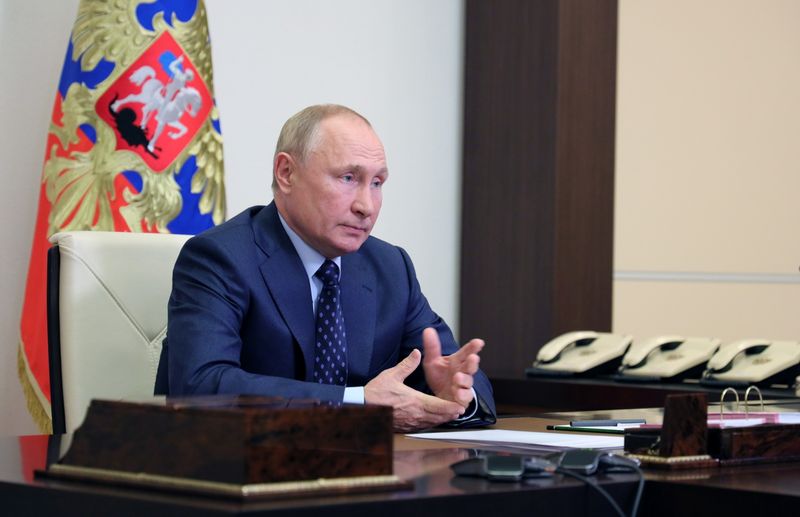 &copy; Reuters. Le président russe Vladimir Poutine ne se rendra pas à Glasgow pour participer à la 26e conférence de l'Onu sur le climat (COP26) qui doit se tenir du 31 octobre au 12 novembre. /Photo prise le 11 octobre 2021/REUTERS/Sputnik/Evgeniy Paulin