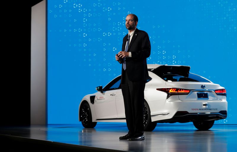 &copy; Reuters. Gill Pratt, CEO of the Toyota Research Institute (TRI), speaks by a research vehicle equipped with Toyota Guardian, a accident avoidance system that assists drivers, during a Toyota news conference at the 2019 CES in Las Vegas, Nevada, U.S. January 7, 201