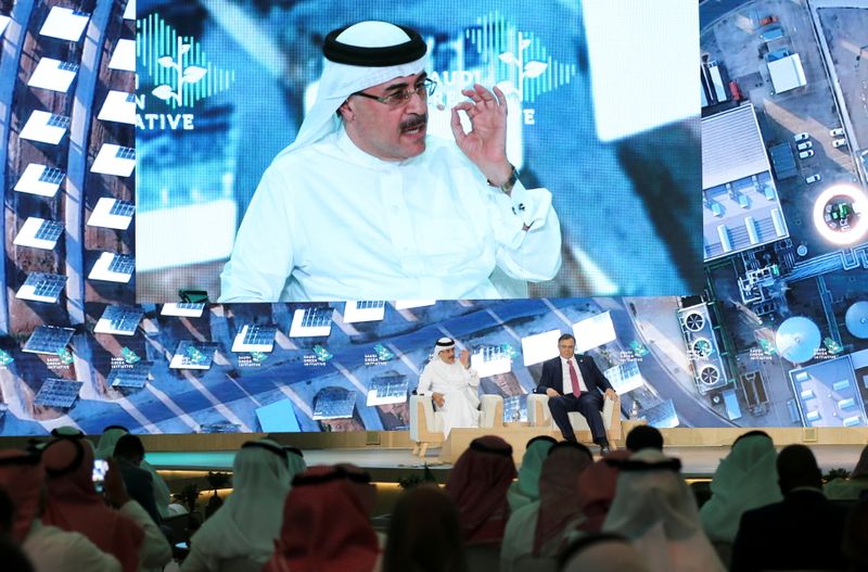 &copy; Reuters. أمين الناصر الرئيس التنفيذي لشركة النفط السعودية أرامكو يتحدث خلال قمة مبادرة السعودية الخضراء في الرياض يوم السبت. تصوير:أحمد يسري-رويترز.