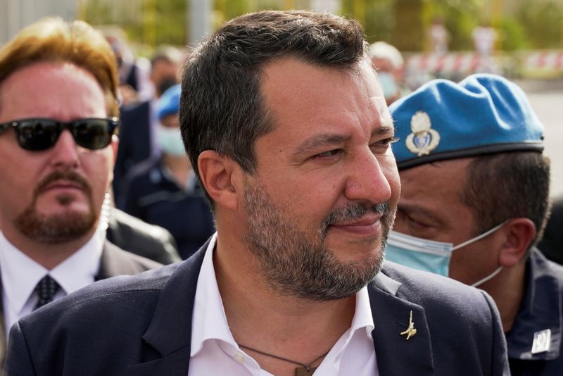 &copy; Reuters. Matteo Salvini, chef de file de la Ligue en Italie, a comparu samedi devant un tribunal de Palerme où il est poursuivi pour séquestration après avoir bloqué en mer un navire de migrants en 2019, alors qu'il était ministre de l'Intérieur. /Photo pris
