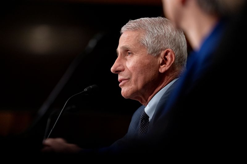 &copy; Reuters. FILE PHOTO: Anthony Fauci, director of the National Institute of Allergy and Infectious Diseases, speaks during a Senate Health, Education, Labor, and Pensions Committee hearing at the Dirksen Senate Office Building in Washington, D.C., U.S., July 20, 202
