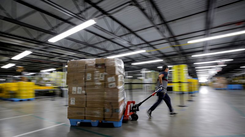 Amazon's Staten Island warehouse workers file petition for union election