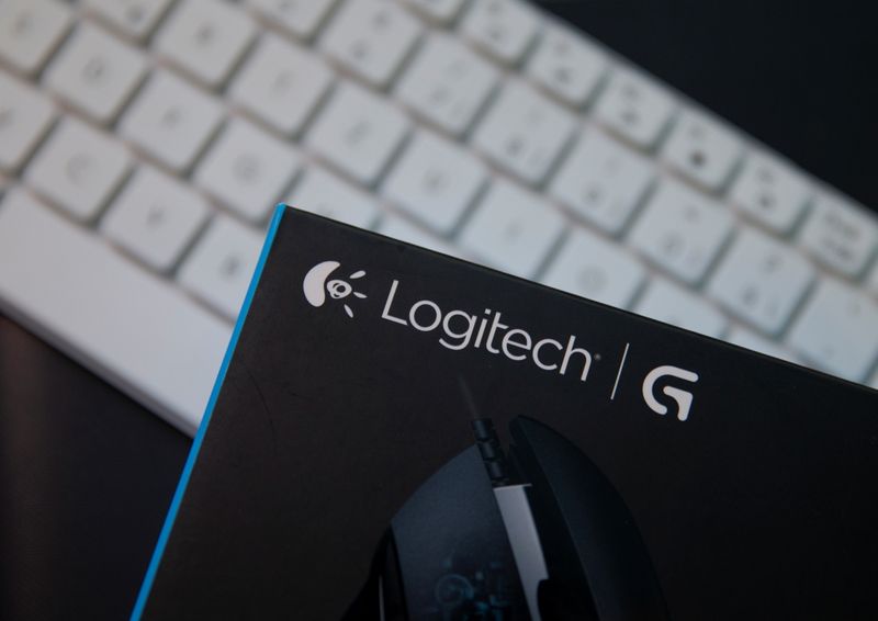&copy; Reuters. Logitech mouse is placed on the keyboard in the computer shop in Zenica, Bosnia and Herzegovina October 20, 2020. REUTERS/Dado Ruvic
