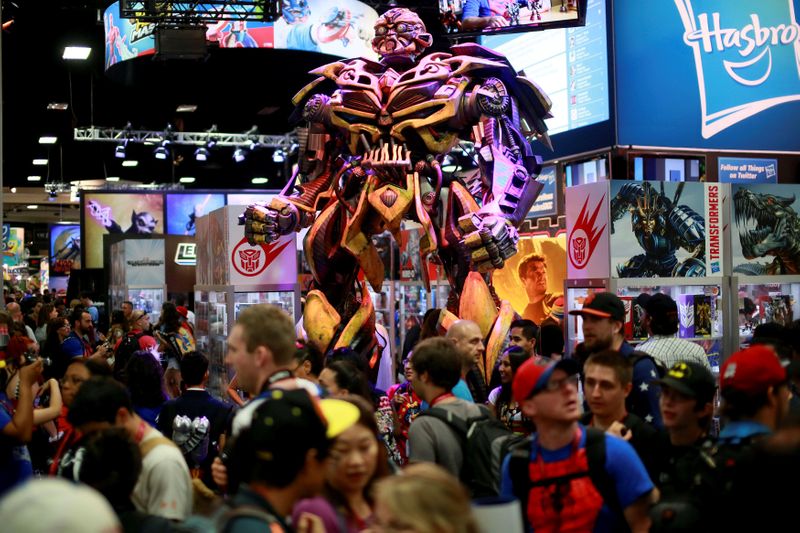 &copy; Reuters. A Transformers statue stands on display at the Hasbro booth during the 2014 Comic-Con International Convention in San Diego, California July 25, 2014.  REUTERS/Sandy Huffaker/File Photo                GLOBAL BUSINESS WEEK AHEAD PACKAGE    SEARCH BUSINESS 