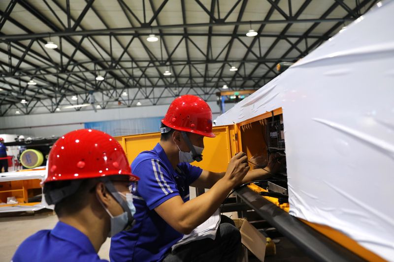 &copy; Reuters. 　１０月２７日、中国国家統計局が発表した９月の工業部門企業利益は、前年同月比１６．３％増の７３８７億４０００万元（１１５７億２０００万ドル）だった。写真は天津で９月撮影（