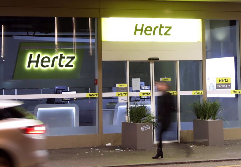 &copy; Reuters. FILE PHOTO: The logo of car rental company Hertz is seen at a branch office in Zurich, Switzerland November 17, 2020. REUTERS/Arnd Wiegmann/File Photo