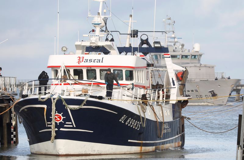 &copy; Reuters. La France a annoncé mercredi l'entrée en vigueur le 2 novembre de "mesures ciblées" visant notamment les navires de pêche et les importations britanniques. /Photo d'archives/REUTERS/Charles Platiau