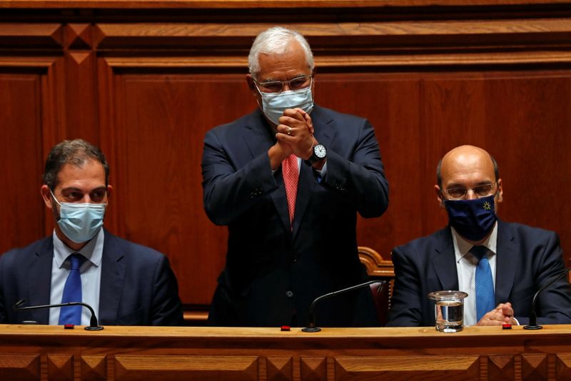 &copy; Reuters. Premiê de Portugal, António Costa, durante sessão do Parlamento
27/10/2021
REUTERS/Pedro Nunes