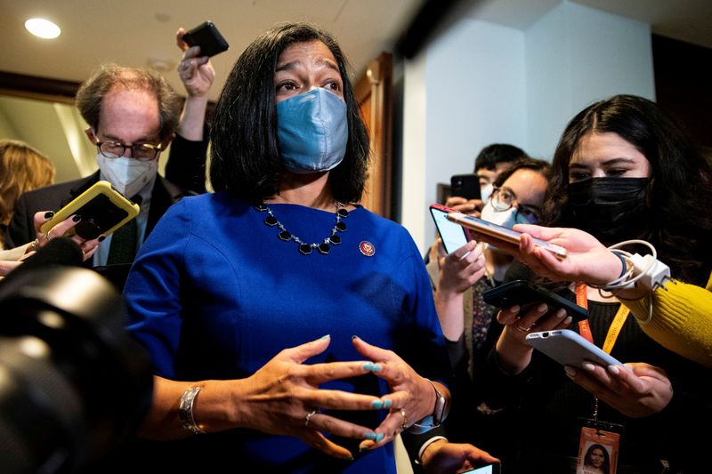 &copy; Reuters. FILE PHOTO: U.S. Representative Pramila Jayapal (D-WA), Chair of the Congressional Progressive Caucus, speaks to reporters following a progressive caucus meeting on Capitol Hill in Washington, U.S., October 28, 2021. REUTERS/Al Drago/File Photo