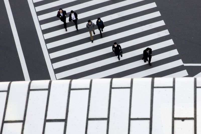 &copy; Reuters. 総務省が２９日に発表した１０月の東京都区部消費者物価指数（生鮮食品を除く総合指数、コアＣＰＩ）は、前年同月比０．１％上昇となった。写真は２０１６年２月、都内で撮影（２０２