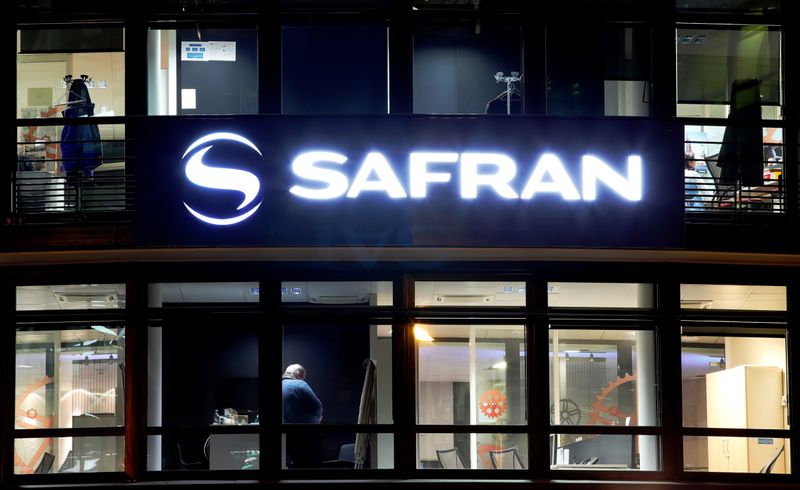 &copy; Reuters. FILE PHOTO: The logo of Safran is seen outside the company's headquarters in Issy-les-Moulineaux near Paris, France, January 2, 2019. REUTERS/Gonzalo Fuentes