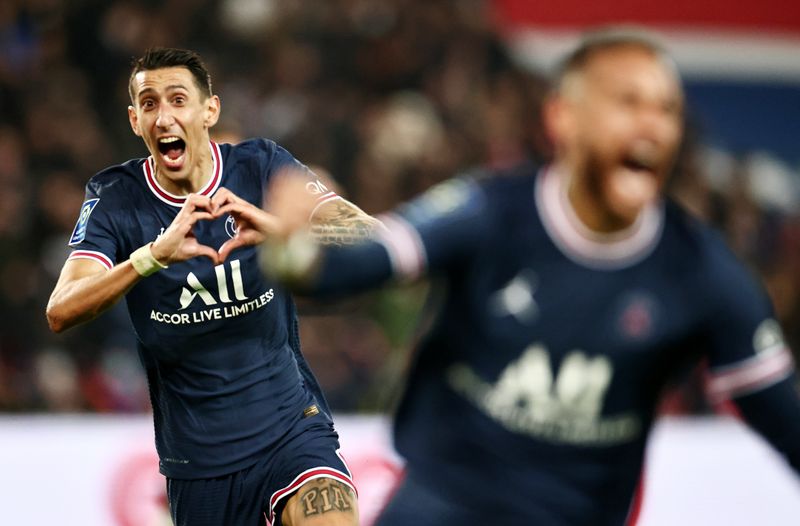 &copy; Reuters. Ángel di María comemora gol da vitória do PSG contra o Lille
29/10/2021
REUTERS/Sarah Meyssonnier