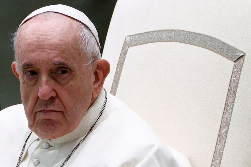 &copy; Reuters. Papa Francisco no Vaticano
13/10/2021 REUTERS/Guglielmo Mangiapane