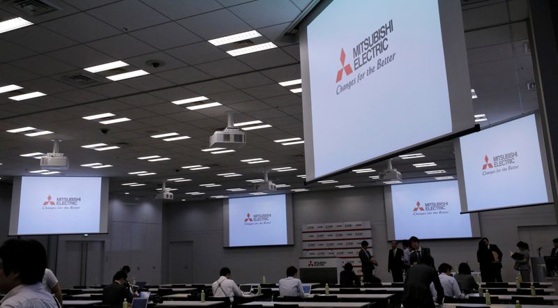 &copy; Reuters. 三菱電機は１日、液晶テレビ事業を縮小し、経営資源を空調冷熱システム事業などに移すと発表した。写真は２０１６年５月、東京の三菱電機本社で撮影（２０２１年　ロイター/Toru Hanai）