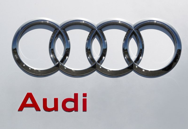 &copy; Reuters. FILE PHOTO: An Audi logo is seen at the Audi Center Brussels car dealer in Brussels, Belgium May 28, 2020. REUTERS/Yves Herman