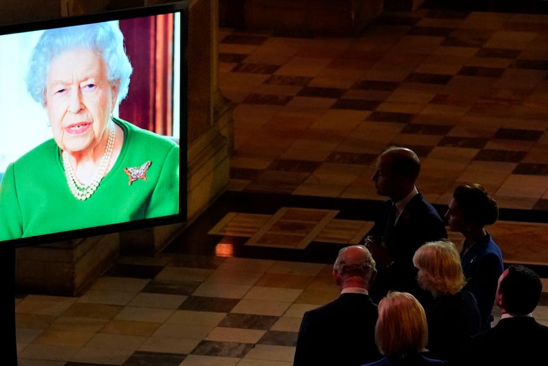 &copy; Reuters.     英国のエリザベス女王（９５）は１日、グラスゴーで開かれた国連気候変動枠組み条約第２６回締約国会議（ＣＯＰ２６）首脳級会合の初日にビデオメッセージを寄せ、「言葉の時代は