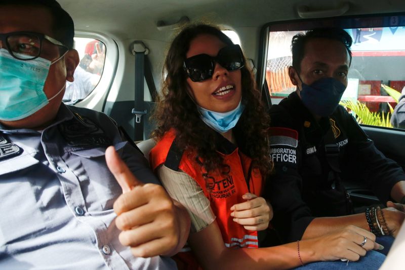 U.S. woman who assisted Bali 'suitcase' murder to be deported after release