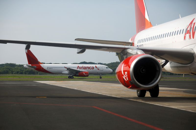 &copy; Reuters. FILE PHOTO: A departing Avianca Airlines flight is seen on the tarmac during the reopening ceremony at the Mons. Oscar Arnulfo Romero International Airport, as the spread of the coronavirus disease (COVID-19) continues, in San Luis Talpa, El Salvador Sept