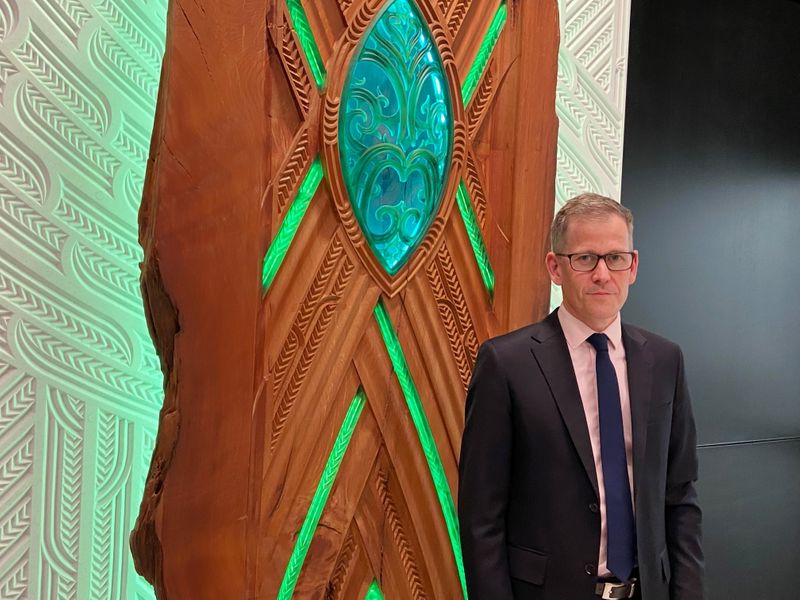 Hawks, doves and kōtuku: how Māori culture is changing New Zealand's central bank