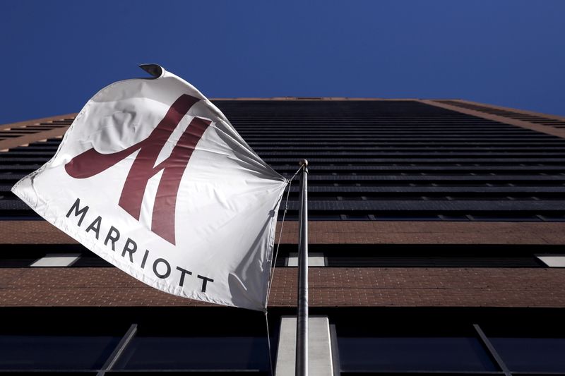 &copy; Reuters. FILE PHOTO: A Marriott flag hangs at the entrance of the New York Marriott Downtown hotel in Manhattan, New York November 16, 2015. REUTERS/Andrew Kelly/File Photo