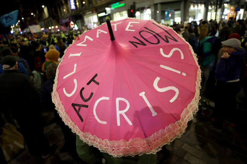 &copy; Reuters. Protesto em Glasgow durante a COP26
03/11/2021
REUTERS/Hannah McKay