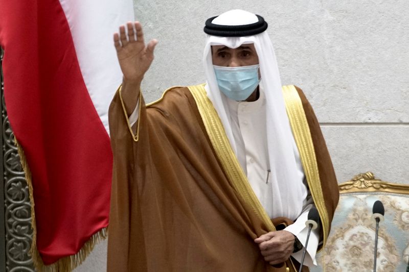 &copy; Reuters. أمير الكويت الشيخ نواف الأحمد الجابر الصباح في صورة من أرشيف رويترز.