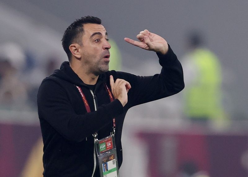 &copy; Reuters. Imagen de archivo del técnico del Al Sadd, Xavi, reaccionando durante el partido contra el Al Rayyan por la final de la Copa Emir del fútbol de Qatar en el Estadio Al Thumama Stadium de Al Thumama, Qatar. 22 de octubre, 2021. REUTERS/Ibraheem Al Omari/A