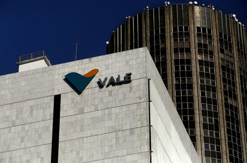 &copy; Reuters. Logo da Vale no prédio da empresa no Rio de Janeiro
20/08/2014 REUTERS/Pilar Olivares