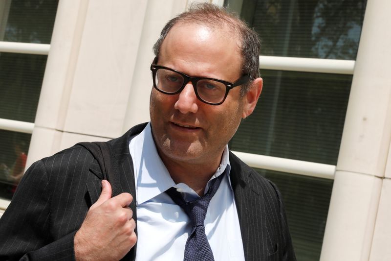 &copy; Reuters. FILE PHOTO: Mark Nordlicht, the founder of defunct hedge fund firm Platinum Partners, exits U.S. Federal Court in the Brooklyn borough of New York City, New York, U.S., July 9, 2019. REUTERS/Mike Segar/File Photo