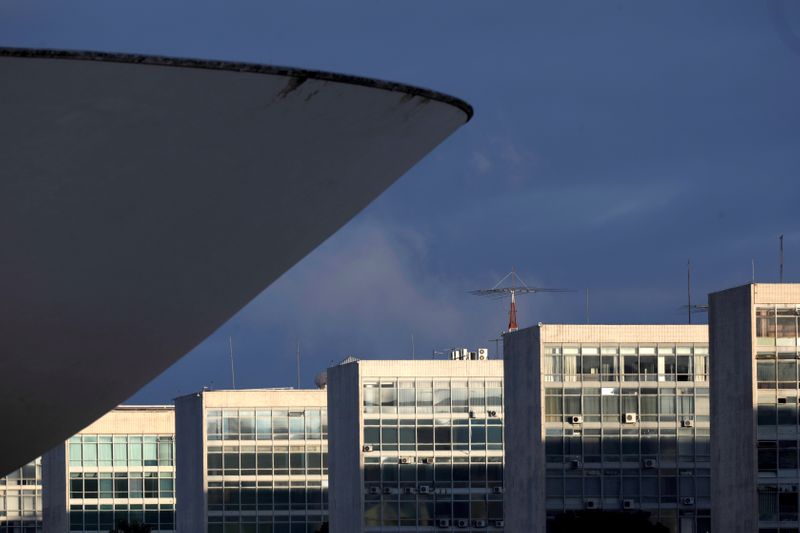 &copy; Reuters. Vista da Esplanada dos Ministérios, em Brasília 
21/04/2020
REUTERS/Ueslei Marcelino