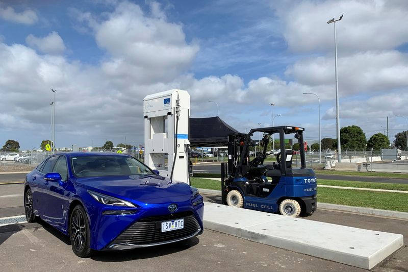 &copy; Reuters. FILE PHOTO: A view of the hydrogen refuelling site that Toyota opened at their former car plant in the Altona suburb of Melbourne, Australia, where it is producing hydrogen by using rooftop solar to power an electrolyser to split water, March 29, 2021.  R