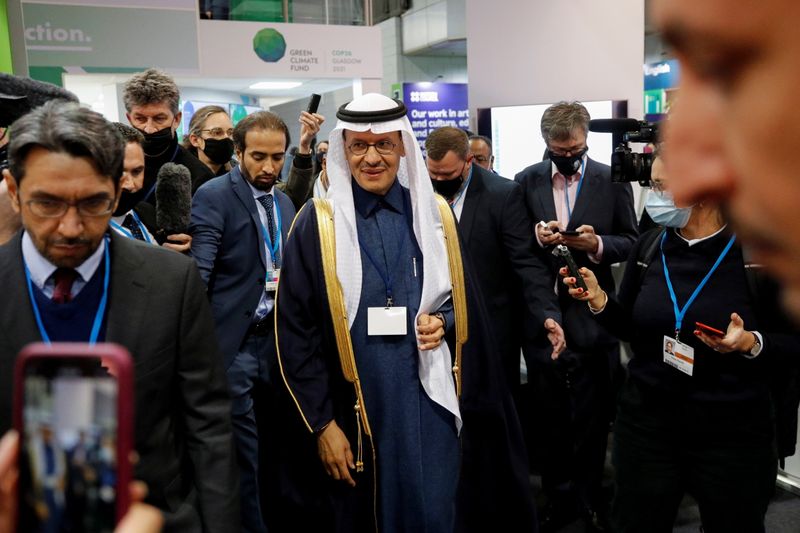 &copy; Reuters. El ministro saudí de Energía, el príncipe Abdulaziz bin Salman Al-Saud, en la COP26, Glasgow, Escocia, 10 noviembre 2021.
REUTERS/Phil Noble