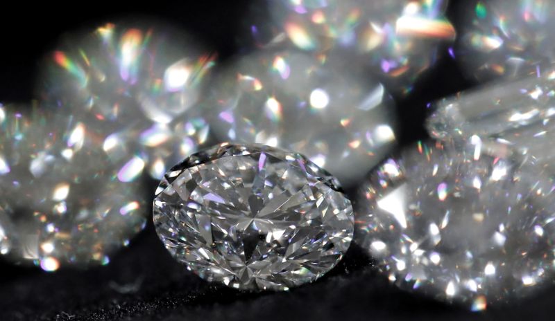 &copy; Reuters. FILE PHOTO: Diamonds are pictured during an official presentation by diamond producer Alrosa in Moscow, Russia Ferbuary 13, 2019. REUTERS/Maxim Shemetov