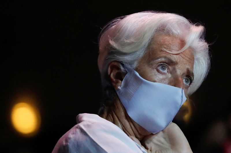 &copy; Reuters. Imagen de archivo de la presidenta del Banco Central Europeo (BCE), Christine Lagarde, escuchando discursos durante el Congreso Mundial de la Naturaleza en Marsella