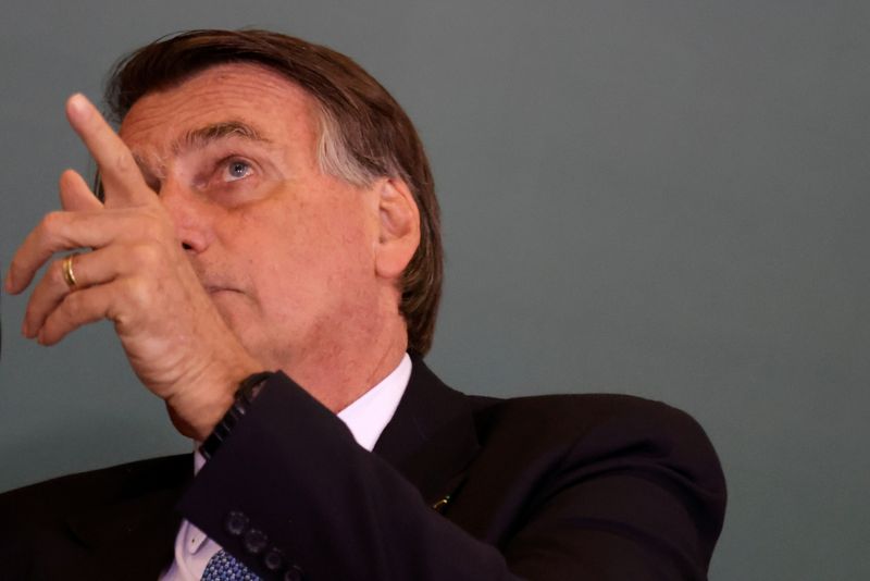 &copy; Reuters. Presidente Jair Bolsonaro durante cerimônia no Palácio do Planalto
07/10/2021
REUTERS/Ueslei Marcelino