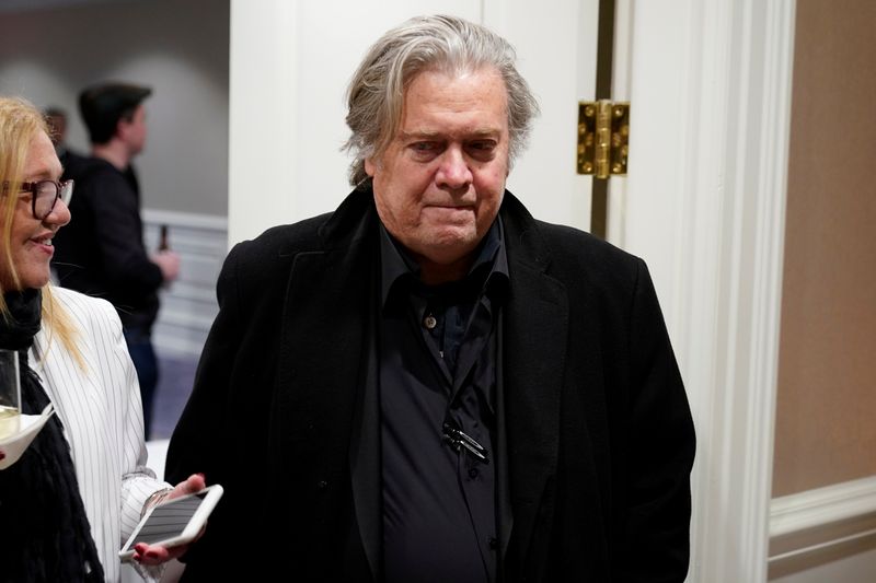 &copy; Reuters. FILE PHOTO: Former White House Chief Strategist Stephen Bannon arrives for the showing of a documentary on the government of Brazilian President Jair Bolsonaro in Washington, U.S.,  March 16, 2019.      REUTERS/Joshua Roberts