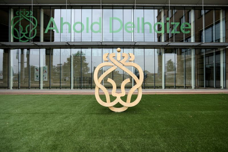 &copy; Reuters. FILE PHOTO: The Ahold Delhaize logo is seen at the company's headquarters in Zaandam, Netherlands August 23, 2018.  REUTERS/Eva Plevier